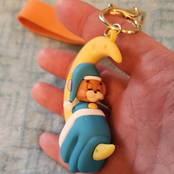 Jerry on a Moon Keychain Yellow and Blue - Picture 7 of 7